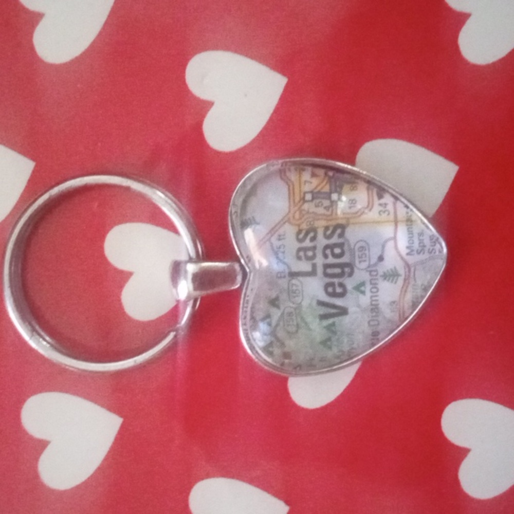 ๐Customized! For YOU Handmade Map Necklace/Keychain - Picture 3 of 6